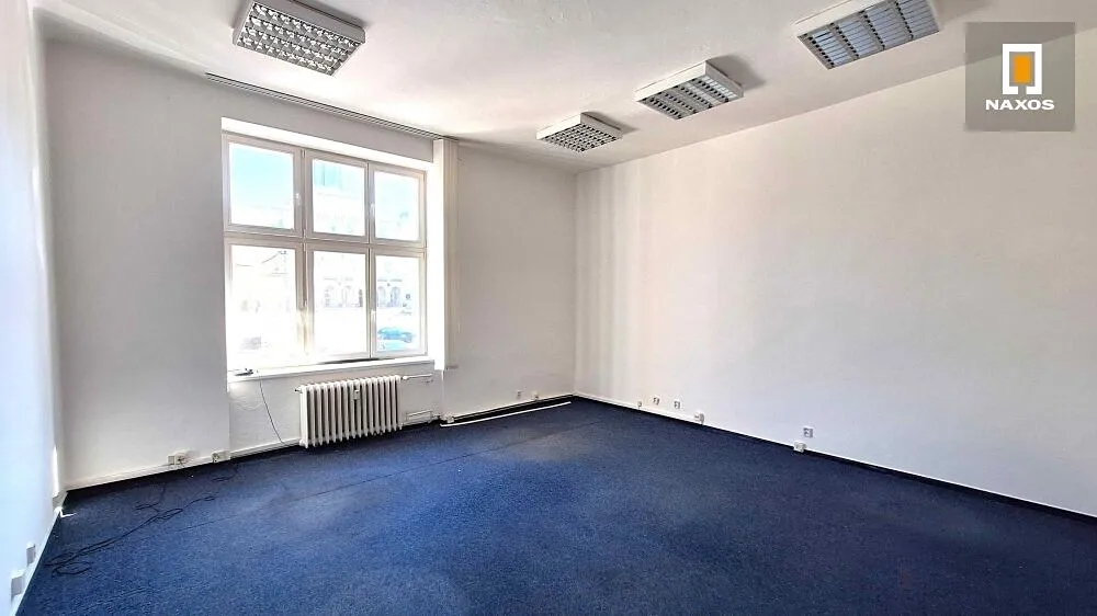 Pronájem kanceláře 164 m²